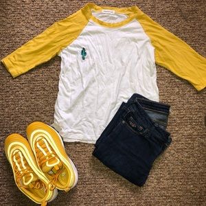 ✖️SOLD✖️Crewneck shirt